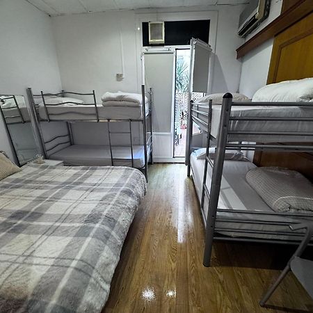Habitacion Para Grupos Y Familias Hasta 8 Барселона Экстерьер фото